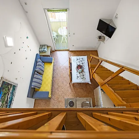 Apartment, 250m From The *